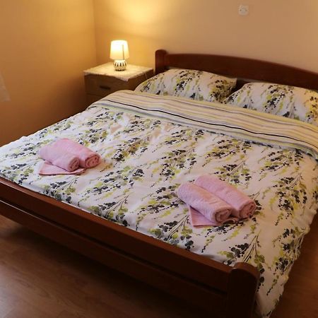 ザダルApartman Ivicaアパートメント エクステリア 写真